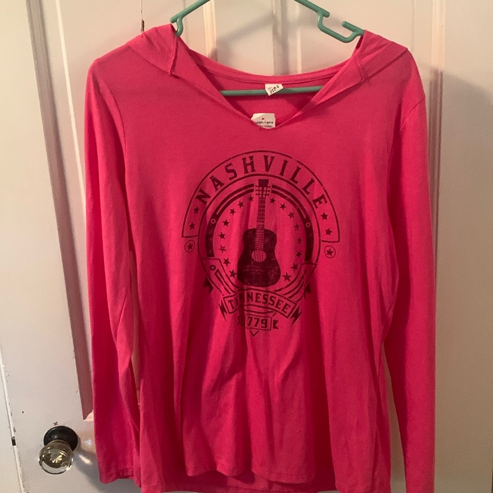Nashville pink long sleeve top with hood